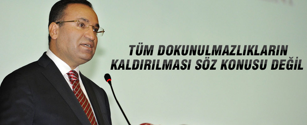 Adalet Bakanı Bekir Bozdağ'dan ''dokunulmazlık'' açıklaması