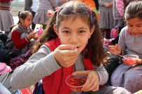 Güneydoğu Gazisinden Hoşaf Ve Ekmekli Hayır