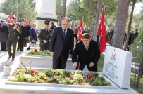 VAHDETTIN ÖZKAN - Isparta Şehitlerini Andı