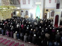 BUĞDAY ÇORBASI - Mahmut Sami Ramazanoğlu Camii'nde Şehitler Anıldı