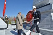 SÜLEYMAN KAHRAMAN - Şehitler, Erzincan Da Anıldı