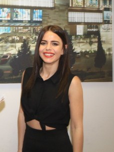 Simge'den Yaza Yeni Single