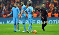 MUSTAFA YUMLU - Trabzonspor Çıkış Arıyor