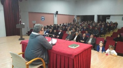 Afyonkarahisar'da 'Erbakan'ı Anlamak'' İsimli Bir Konferans Düzenlendi