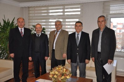 ERÜ'den KASKİ'ye Plaket