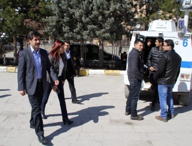 Eş Başkanların Duruşması Ertelendi