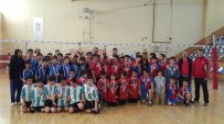 Karaman'da Voleybol Müsabakaları Sona Erdi