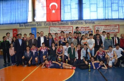 Okullar Arası Basketbol Turnuvası Sona Erdi