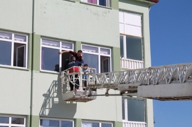 Sungurlu'da Gerçeğini Aratmayan Yangın Tatbikatı