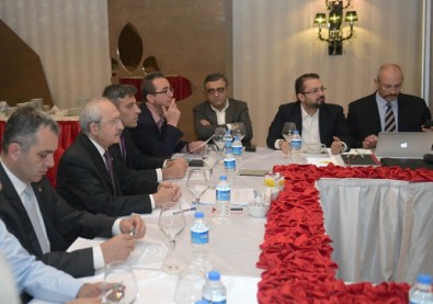 Kılıçdaroğlu 'Ortadoğu Ve Türkiye' Programına Katıldı