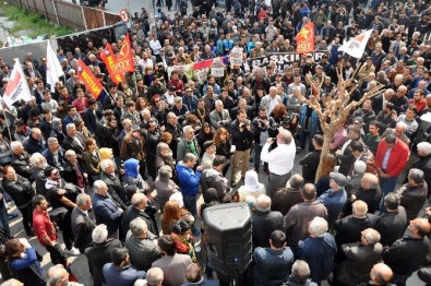 Kürkçü, İzmir'deki Nevruz'da Konuştu