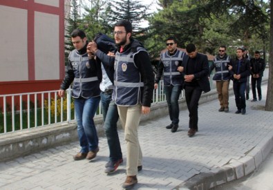 Bolu'da 105 Bin Adet Kaçak Sigara Ele Geçirildi