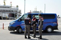 OTOBÜS FİRMASI - Eskihisar-Topçular Feribotunda Canlı Bomba Paniği