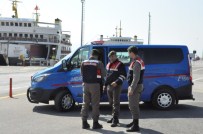 OTOBÜS FİRMASI - Feribotta 'Canlı Bomba' Paniği