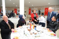 ÇANAKKALE ŞEHITLERI - Şehit Aileleri Yemekte Ağırlandı