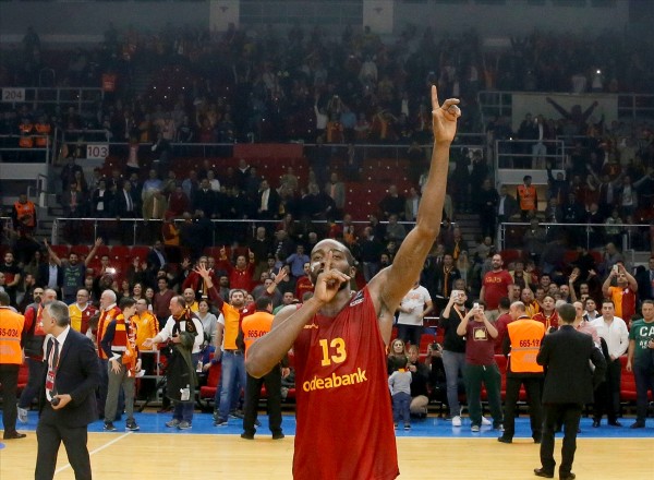 Tarihi maçta Almanları dize getirdik!