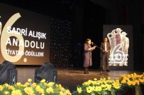 ERDAL KÜÇÜKKÖMÜRCÜ - '6. Sadri Alışık Anadolu Tiyatro Oyuncu Ödülleri' Sahiplerini Buldu