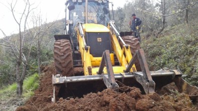 Arazi Yolları Düzenleniyor