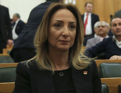 Aylin Nazlıaka CHP grubunda
