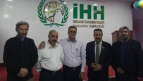 MAVİ MARMARA - Halepçe Heyeti Şanlıurfa İHH'yı Ziyaret Etti