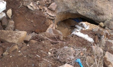 Mehmetçik, Tekman Kırsalında Bölücü Örgütün İnlerini Buldu