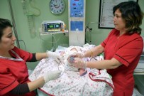 ŞEKER HASTASı - Nevşehir Devlet Hastanesi Başhekimi Şal Açıklaması