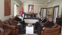 BURHAN SAKALLı - Odunpazarı Eski Belediye Başkanı Sakallı'dan Başkan Yalçın'a Ziyaret