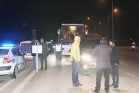 Polis Ve Jandarma Yol Kontrollerine Devam Ediyor