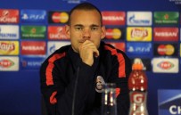 WESLEY SNEIJDER - Sneijder'den terör saldırılarına ilişkin açıklama