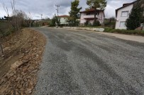 SERDİVAN BELEDİYESİ - Esentepe'de Heyelan Sonucu Çöken Yol Onarıldı
