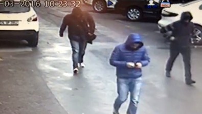 1.5 Milyonluk Soygun Açıklaması Ünlü Doktorun Eşini Bağlayarak Kasanın Şifresini Öğrendiler !