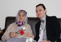 NÜKHET HOTAR - AK Partili Milletvekilleri Yaşlıları Ziyaret Etti