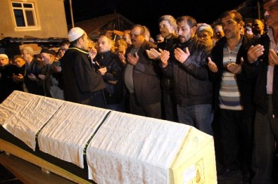 Beratcan Gözyaşlarıyla Toprağa Verildi