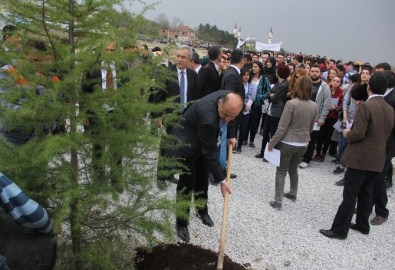 BÜ'den Fidan Dikim Etkinliği