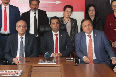 CHP Genel Başkan Yardımcıları Niğde'de