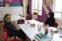 YAŞAM BECERİLERİ MERKEZİ - Çınar Kolejinde Veliler Toplantısı Yapıldı