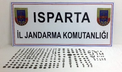 Isparta'da Roma Dönemine Ait Sikke Ve Arkeolojik Obje Ele Geçirildi