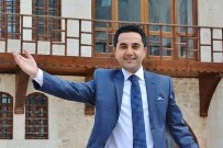 MAHMUT KARADAĞ - Mahmut Karadağ 'Kurşunu Kalem Eyle' Türküsüne Klip Çekti