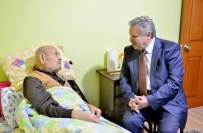 SÜLEYMAN KAHRAMAN - Vali Kahraman Hasta Ziyaretinde Bulundu