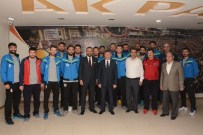 MAHMUT ÇELIKCAN - Adana Toros Byz Spor'dan Fikret Yeni'ye Teşekkür Ziyareti