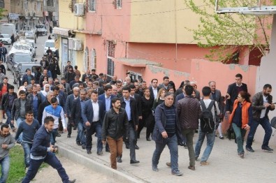 HDP Eş Genel Başkanı Selahattin Demirtaş Cizre'de