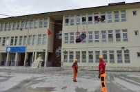 YANGIN TATBİKATI - Okulda Nefes Kesen Tatbikat