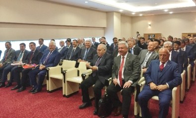 Özhaseki Açıklaması 'Bizim Belediyelerimiz Yapmak İçin; HDP'li Belediyeler İse Yıkmak İçin Çalışıyor'