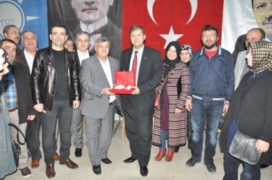 Soma Kızılay'dan AK Parti'ye Ziyaret