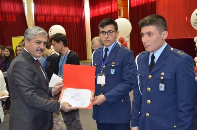 TÜBİTAK 47. Araştırma Projeleri Yarışması Sona Erdi