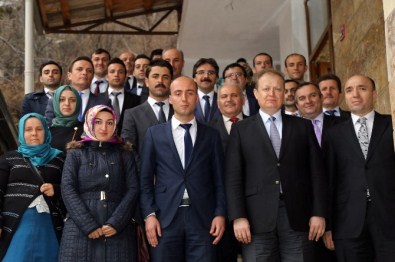 Vali Yavuz Aday Öğretmenlere Seslendi