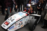 HIZ DENEMESİ - YTÜ Üretti, Sofuoğlu Şov Yaptı