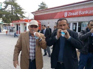 Boğazlıyan Ziraat Odası Vatandaşa Süt Dağıttı