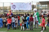 FOLKLOR - Mülteci Yetimler İçin Şenlik Düzenledi
