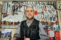75 Yaşında 63 Yıldır Tamircilik Yapıyor